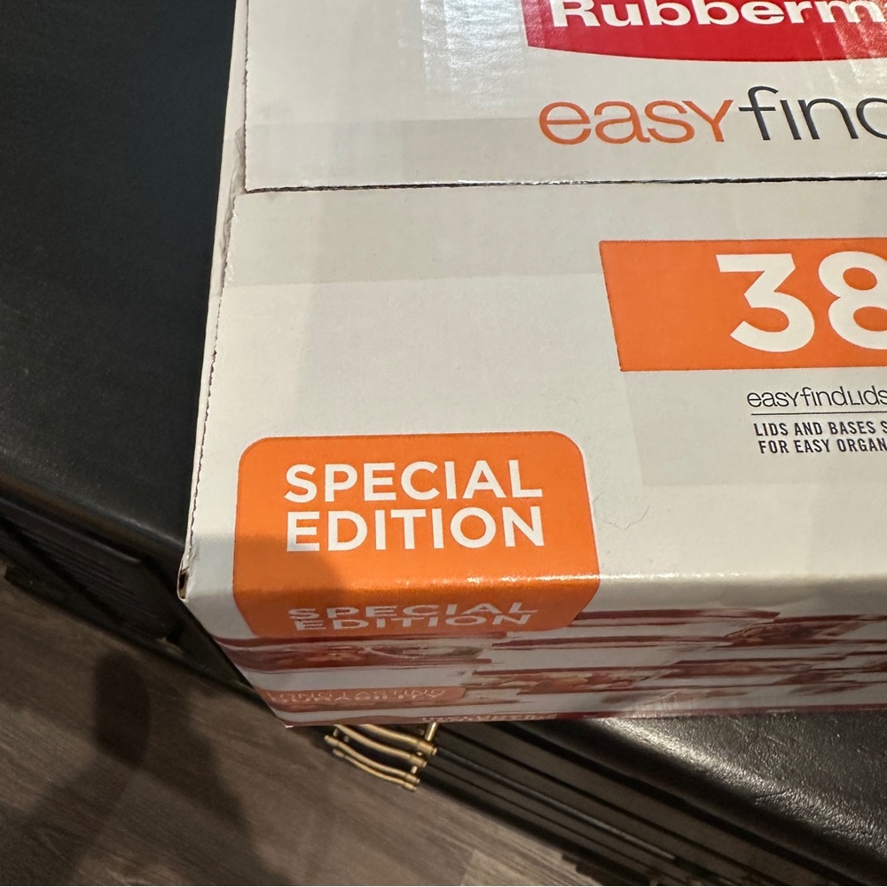 NEW Sealed Rubbermaid Easy Find Lids & Containers 38 pc Set - Picture 3 of 7